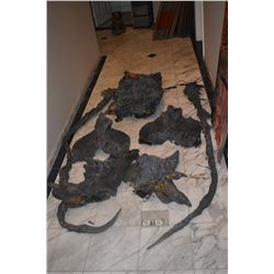 ALIEN DEMON CREATURE SUIT 2