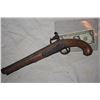 Image 2 : PIRATES OF THE CARIBBEAN JACK SPARROW SCREEN USED STUNT PISTOL GUN