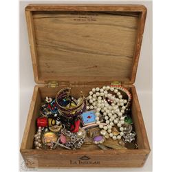ESTATE JEWELRY BOX WITH CONTENTS