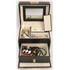 Image 1 : ESTATE JEWELRY BOX WITH CONTENTS