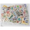 Image 1 : 25) 300+ DIFFERENT WORLD STAMPS