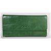 Image 1 : NEW DELLA  LEATHER KAREN WALLET GREEN