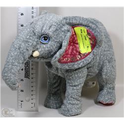 FIR REAL ANIMATED ELEPHANT