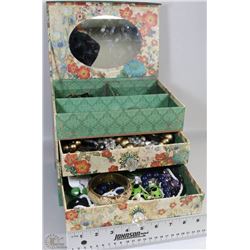 JEWELRY BOX WITH ASSORTED VINTAGE JEWELRY