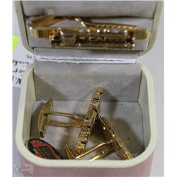 VINTAGE CNR RAIL CONDUCTOR TIE PIN, CUFF LINKS AND