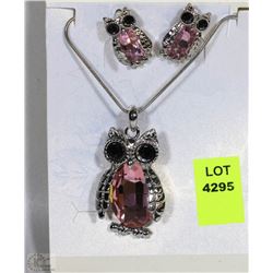 AUSTRIAN CRYSTAL PINK OWL SET