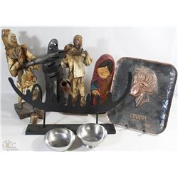 BOX WITH ASSORTED DECORATIVE PIECES