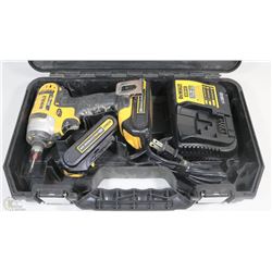 DEWALT 20V IMPACT DRIVER, 2 BATTERIES & CHARGER