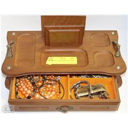 VINTAGE WOOD JEWELLERY BOX