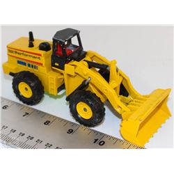 MAJORETTE DIE CAST 82 PERFORMANT SCALE 1-56