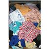 Image 1 : BOX OF RAGS