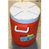 Image 1 : RUBBERMAID 5GAL WATER JUG
