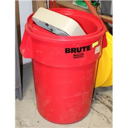 BRUTE BY RUBBERMAIDCOMMERCIAL GARBAGE CAN