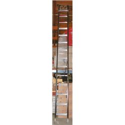 LUNAR 300 TYPE IA LITTLE GIANT EXTENDABLE LADDER