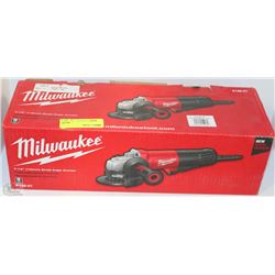 MILWAUKEE 4 1/2" CORDED ANGLE GRINDER
