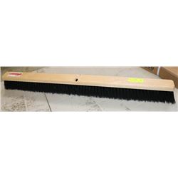 36" BROOM HEAD MEDIUM SWEEP SYNTHETIC FIBER