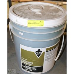 20L PINE SCRUB DETERGENT