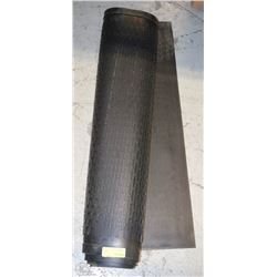 ROLL OF RUBBER MATTING