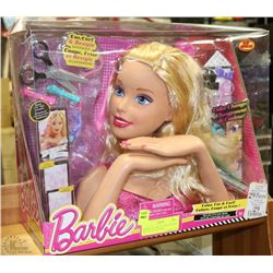 BARBIE COLOR CUT CURL DELUXE STYLING HEAD WITH