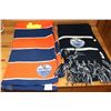 Image 1 : 2 VINTAGE NEW OILERS SCARVES
