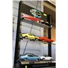 Image 1 : NAPA CLASSIC AMERICAN LEGENDS DISPLAY SHELF WITH