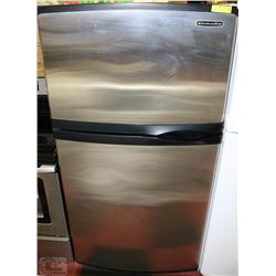 KITCHENAID S/S FRIDGE WITH TOP FREEZER