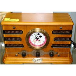 MICKEY MOUSE COLLECTORS AM/FM RADIO    110 VOLTS