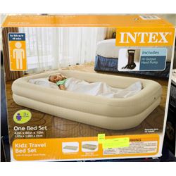 KIDS TRAVEL INFLATABLE BED SET WITH SOFT FRAME