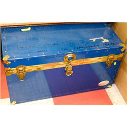 BLUE METAL STEAM TRUNK