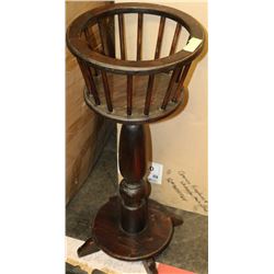 SOLID WOOD PLANT STAND