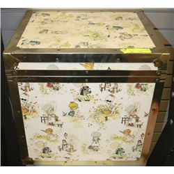 VINTAGE HOLLY HOBBY TOY BOX 1 CHEST