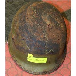 WWII CANADIAN  ARMY HELMET