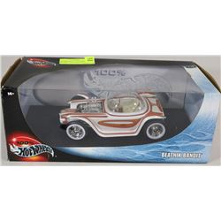 BEATNIK BANDIT 100% HOTWEELS DIE CAST 1:18 SCALE