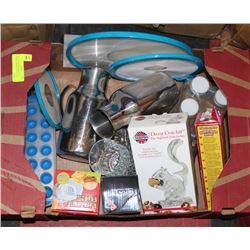 BOX OF KITCHEN WARE INCL CHEESE GRATER, FRY CUTTER