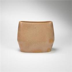 Russel Wright Pillow vase
