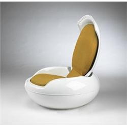 Peter Ghyczy Garden Egg lounge chair