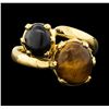 Image 2 : 18KT Yellow Gold 5.48ctw Tigers Eye Cabochon and Black Coral Ring