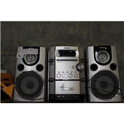 SONY CD PLAYER WITH REMOTE