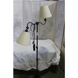 METAL FLOOR LAMP (CUT WIRE)