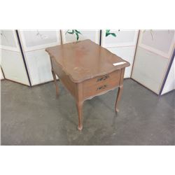 FRENCH PROVINCAL ENDTABLE