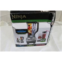 NINJA PROFESSIONAL BLENDER