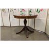 Image 2 : GLASS TOP DUNCAN PHYFFE TABLE