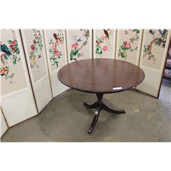 DUNCAN PHYFFE MAHOGANY TABLE