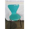 Image 1 : BLUE MODERN CHAIR