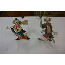 TWO CLOWN FIGURES