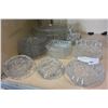 Image 1 : LOT OF GLASSWARE AND FOUR CRYSTAL ASHTRAYS