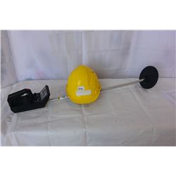 METAL DETECTOR AND HARD HAT