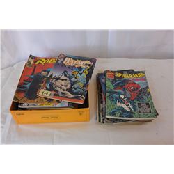 LOT OF COLLECTIBLE COMICS