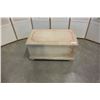 Image 1 : BLANKET BOX