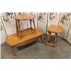 Image 1 : 3-PIECE VICTORIAVILLE MAPLE DROPSIDE COFFEE TABLE SET
